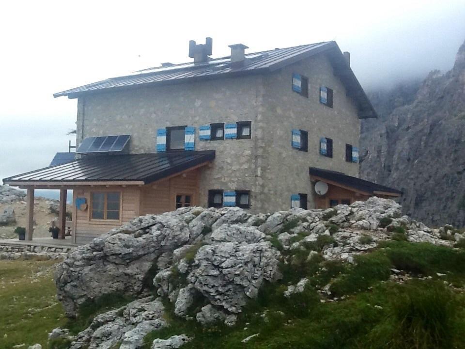 Rifugio Velo Della Madonna Hotel San Martino Di Castrozza Exterior photo